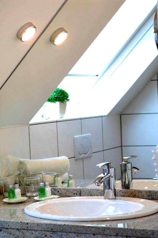 Romantik Hotel Schmiedegasthaus Gehrke باد نيندورف الغرفة الصورة